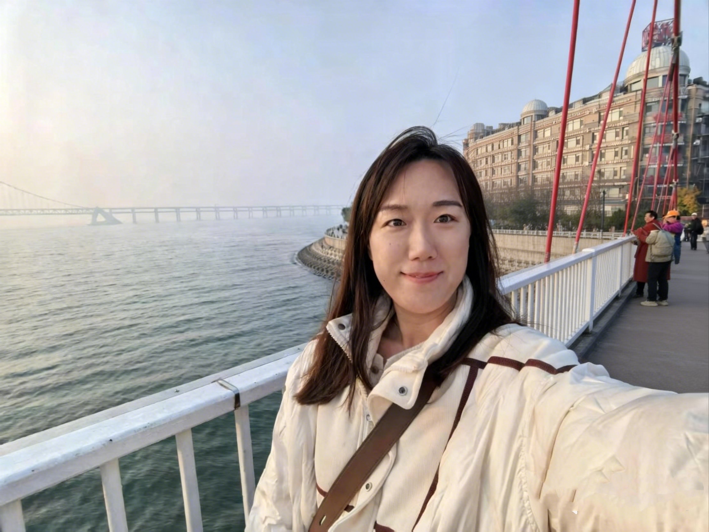 朱莎.jpg