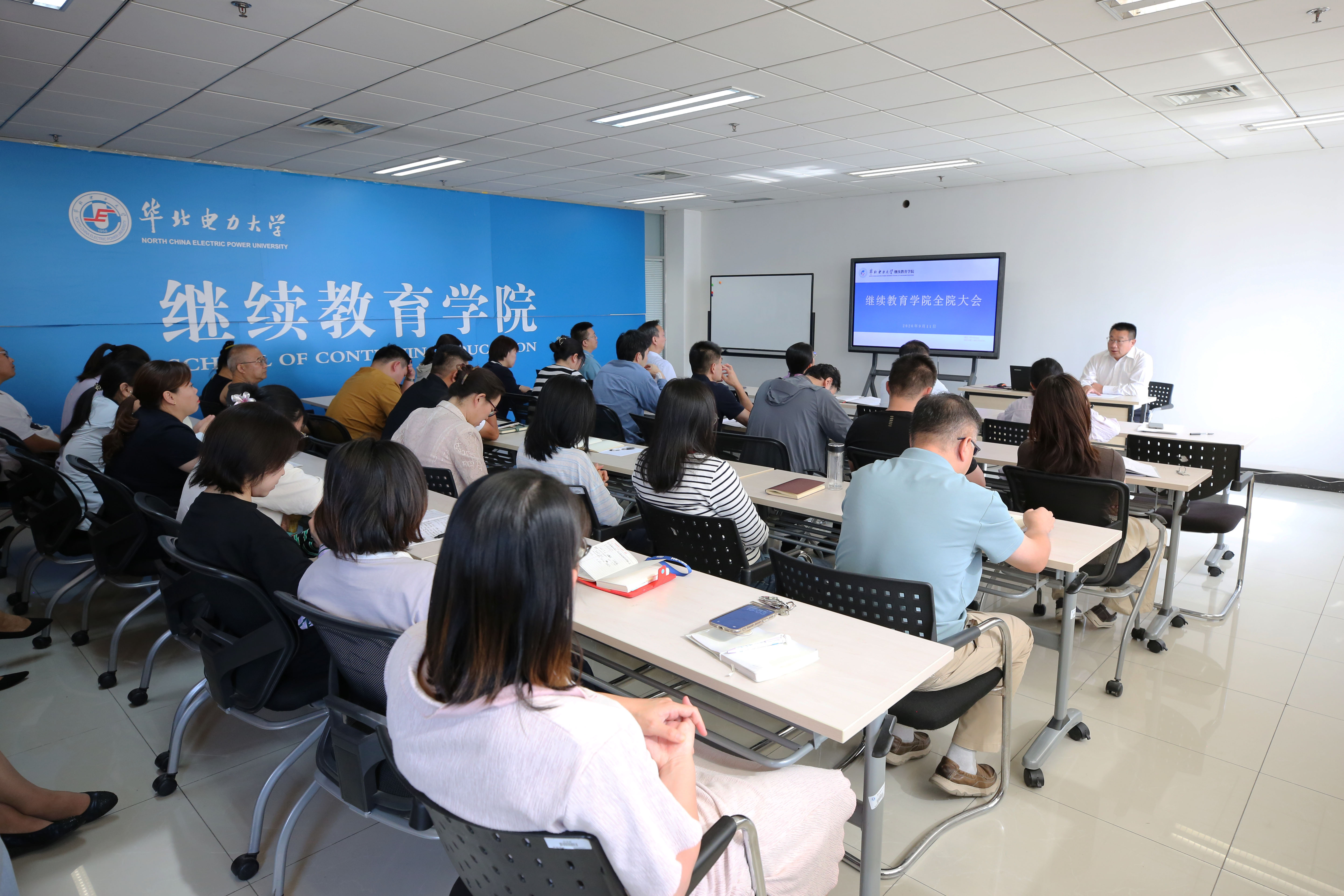 图片2.jpg 图片2.jpg